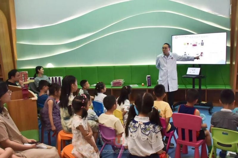 四川口腔医院开展儿童节特别活动